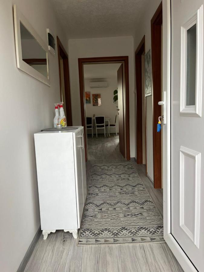 Apartman Salus Tuzla Exterior photo